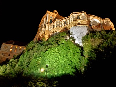 Vista notturna dell'Abbazia